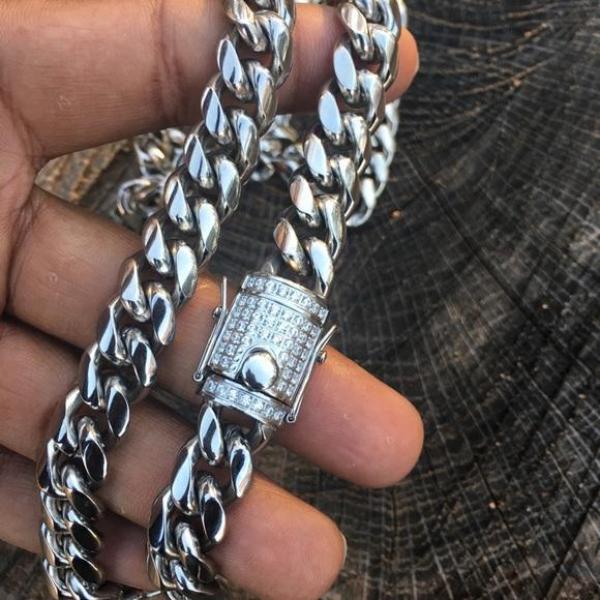 Men’s Chunky Cuban Link Diamond Lock Chain